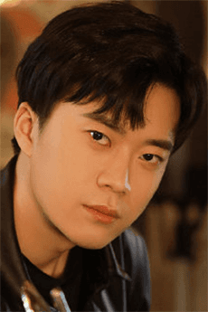 Michen Xia
