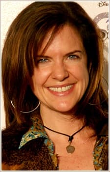 Jennifer Hale